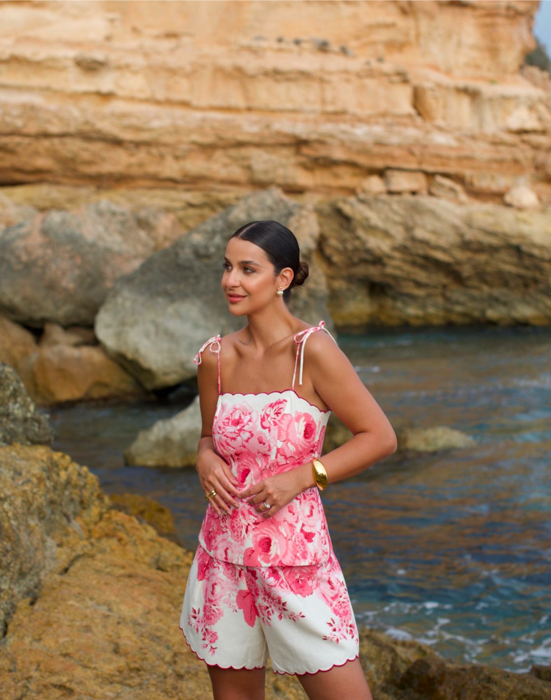 Blusa Stela peplum com alças