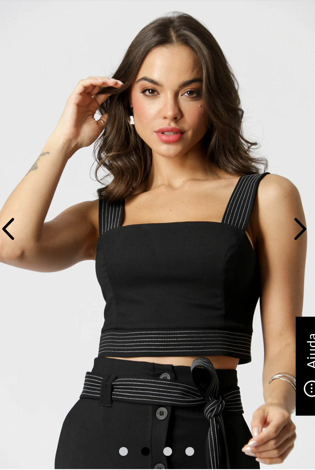 Blusa Cropped detalhe pesponto Lola