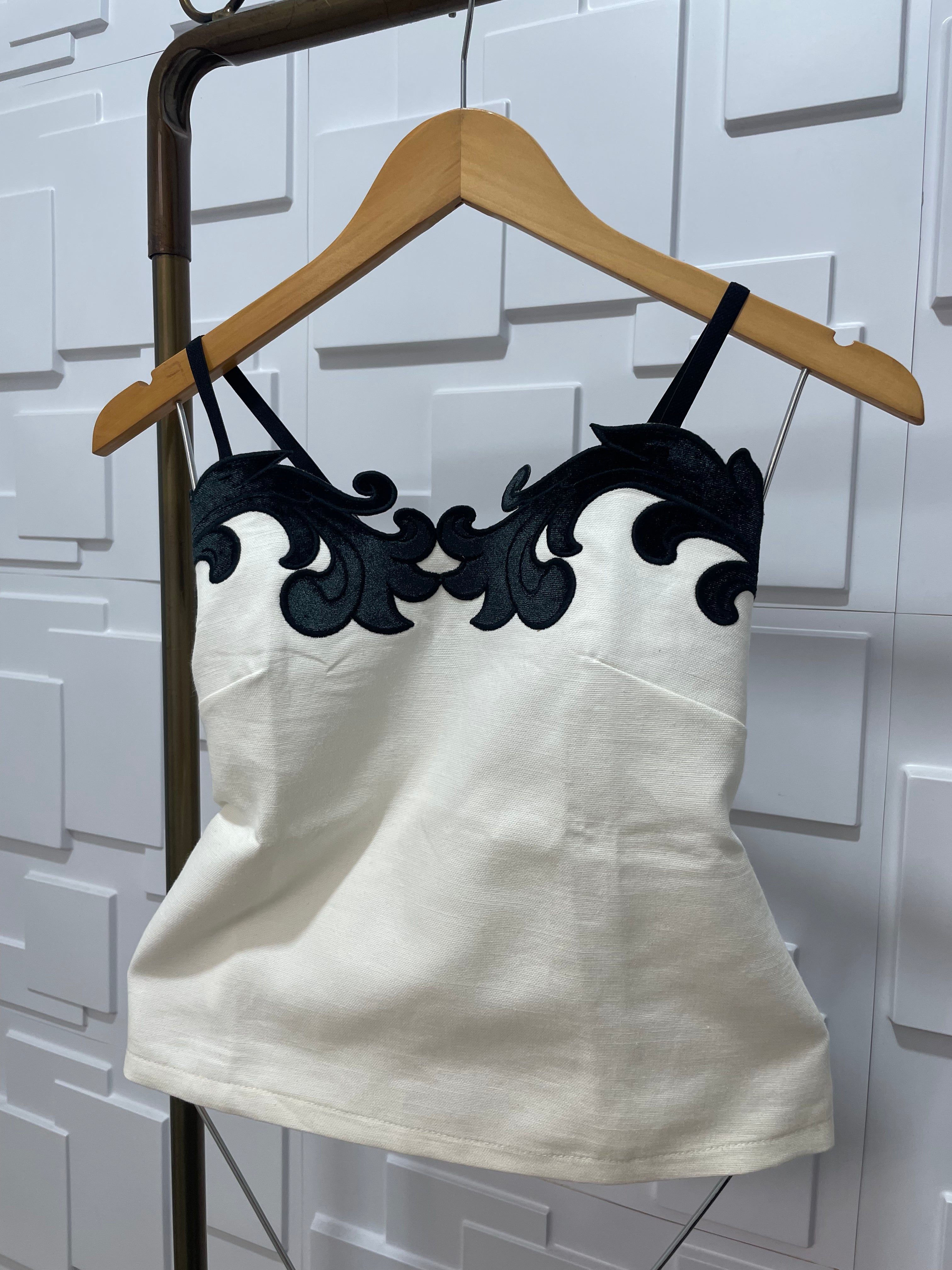 Blusa De Alça Bordada Lança Perfume - Branco